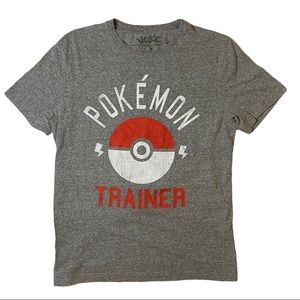 Pokémon trainer T shirt men’s medium Gray, graphic